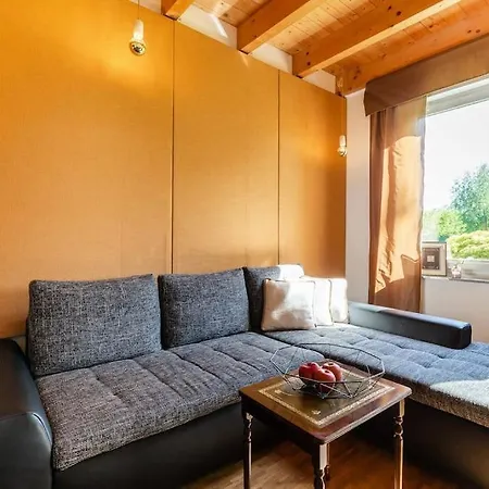 Privat Apartment- Near Strasbourg, Baden Baden Rheinau